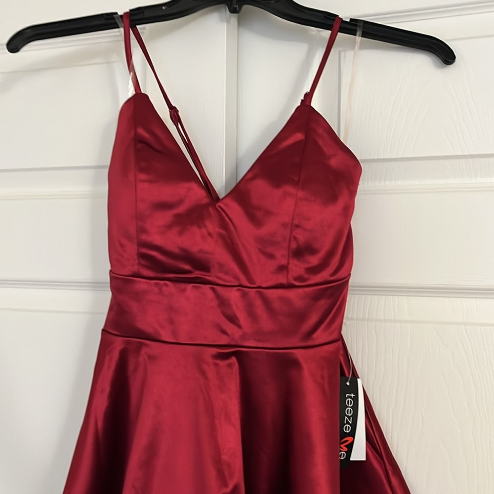 Teeze Me Dress - Picture 2 of 3